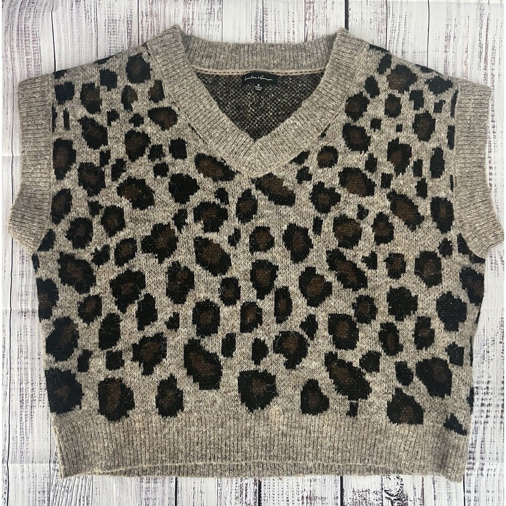 Hunter & Brown V-Neck Cropped Knit - Leopard Print Sweater Vest-S